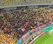 Suporterii lui Dinamo cu U Cluj