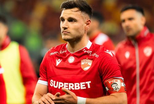 Dennis Politic e la un pas de FCSB // FOTO: Imago