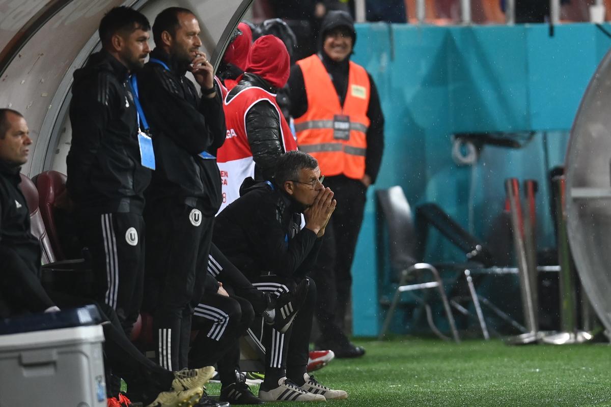 Dinamo intră la negocieri pentru 3 jucători din Superliga! Transferurile dorite de Kopic: unul este și în vederile lui Mircea Lucescu