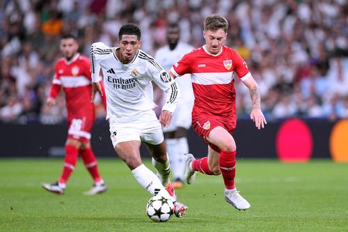 Duel între Jude Bellingham și Angelo Stiller pe Santiago Bernabeu, în urmă cu opt luni, în Real Madrid - Stuttgart 3-1 din Champions League / Foto: Imago
