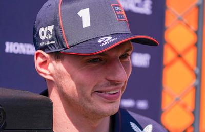 Max Verstappen pune cuțitele pe masă cu McLaren, înainte de cursa decisivă de la Abu Dhabi