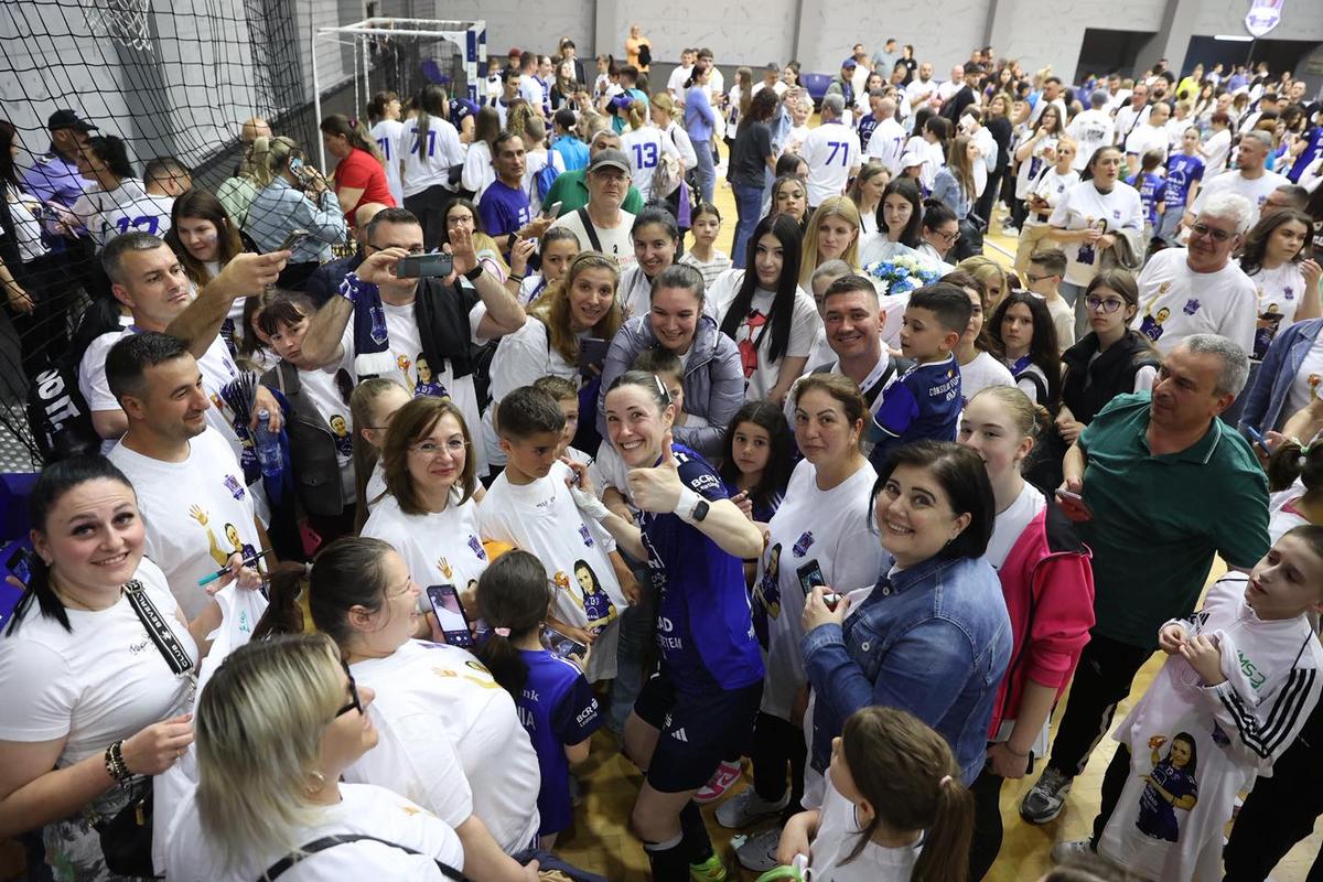 Kiki Liscevic și Nicoleta Balog au avut parte de o scenografie superbă la Brăila - CSM București