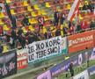 Suporterii lui Dinamo cu U Cluj