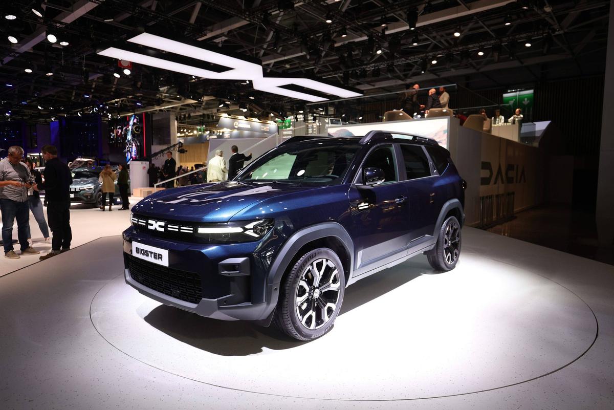 Noua Dacia Bigster, prezentata sub forma de SUV Coupe / foto: Automobile Magazine