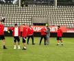5 detalii de la Dinamo - CFR Cluj: ultrașii au continuat protestul împotriva siglei + Ce s-a întâmplat înainte de meci