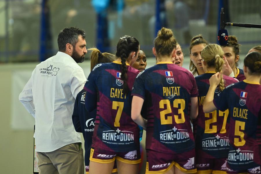 4 echipe joacă la Dijon pentru trofeul EHF European League