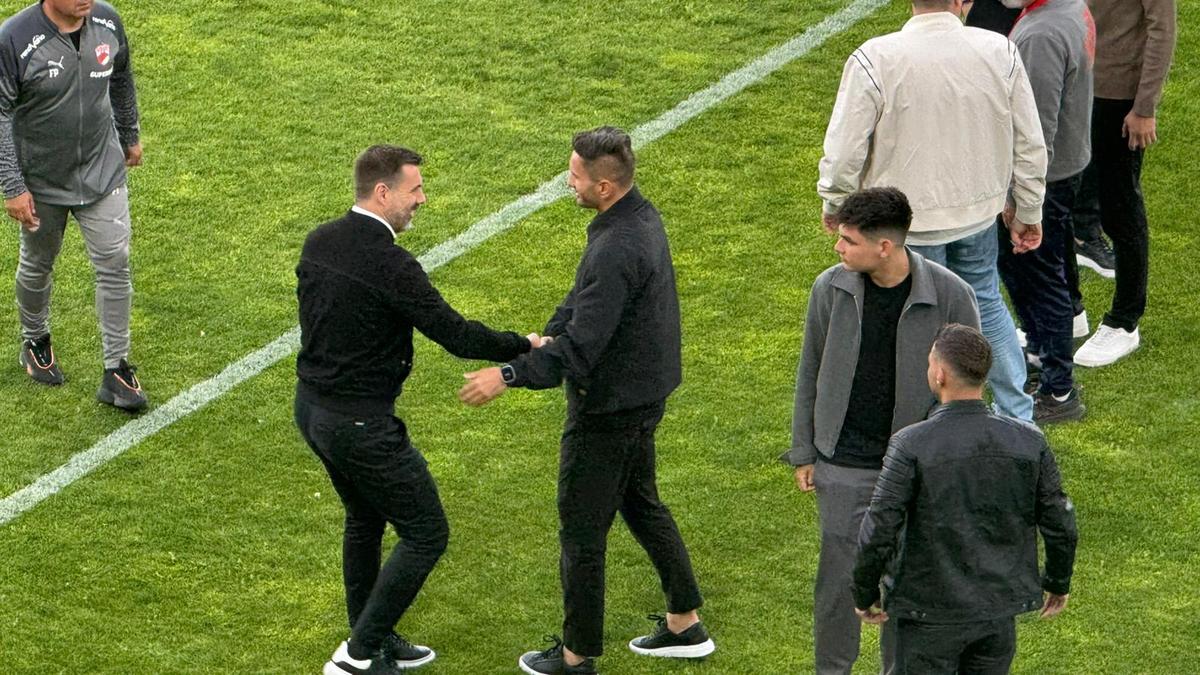 5 detalii de la Dinamo - CFR Cluj: ultrașii au continuat protestul împotriva siglei + Ce s-a întâmplat înainte de meci