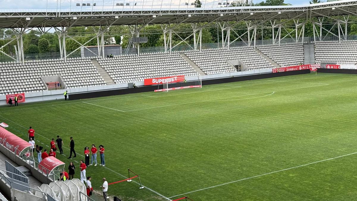 5 detalii de la Dinamo - CFR Cluj: ultrașii au continuat protestul împotriva siglei + Ce s-a întâmplat înainte de meci