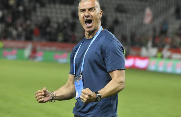 Daniel Pancu anunță venirea iminentă la Rapid » Ieșire dizgrațioasă la miezul nopții: „«Domnul Rahat» m-a sunat. O să am impresia că ajung la Real Madrid”