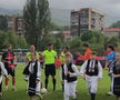 Copiii au intrat în costume populare la Minerul Lupeni - LPS HD Clinceni // Captură foto: Facebook