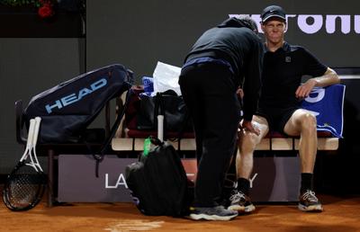 Imaginile cu Jannik Sinner din semifinala de la Roma, explicate de Flavia Pennetta: „Părea că trece printr-o criză de anxietate”