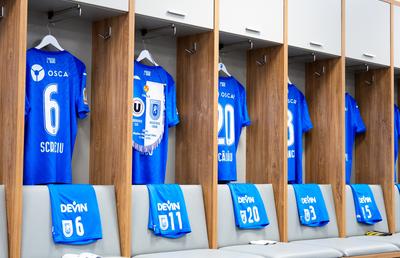 Gazeta a intrat în vestiarul Craiovei: iată ce echipă pregătește Coelho pentru finala campionatului! + Surpriza din primul „11” și semnul de întrebare