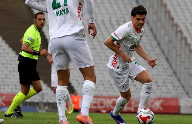 Ianis Hagi, înfrângere cu echipa deja retrogradată din Turcia! Câte minute a jucat mijlocașul român