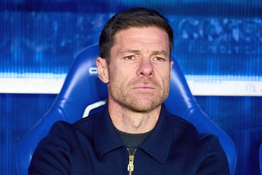 Xabi Alonso // foto: Guliver/gettyimages Lovitură primită de Chelsea pentru încălcarea regulilor FA: transferuri blocate, depunctare și amendă