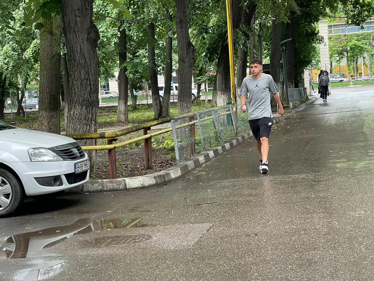Vin și vești bune pentru Dinamo! Unul dintre cei mai importanți jucători ar putea continua la echipă: „Zilele viitoare mă decid”