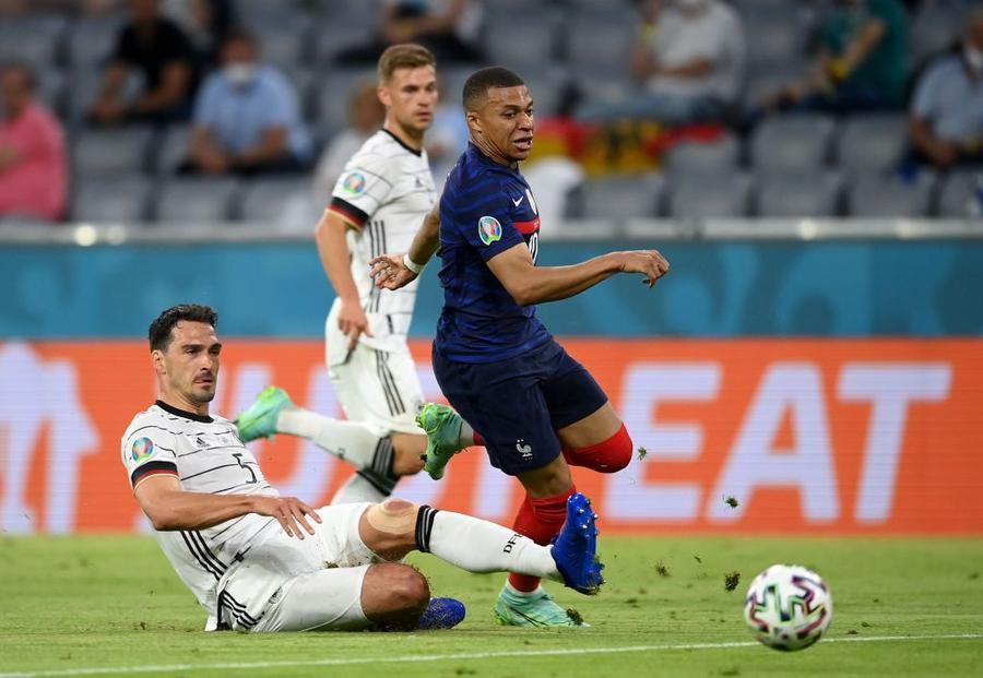 Mbappe le-a făcut viață grea nemților Allons enfants!