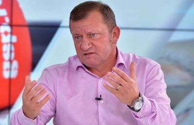 „Să vă spun un secret!” » Detaliul care l-a uimit pe Dorinel Munteanu la naționala lui Edi Iordănescu: „Nu am văzut niciodată așa ceva”