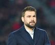 Kosovo - România 0-0 » Adrian Mutu, antrenorul Rapidului, a fost șocat de starea gazonului din Priștina, îmbibat cu apă după ploile torențiale din ultimele zile.