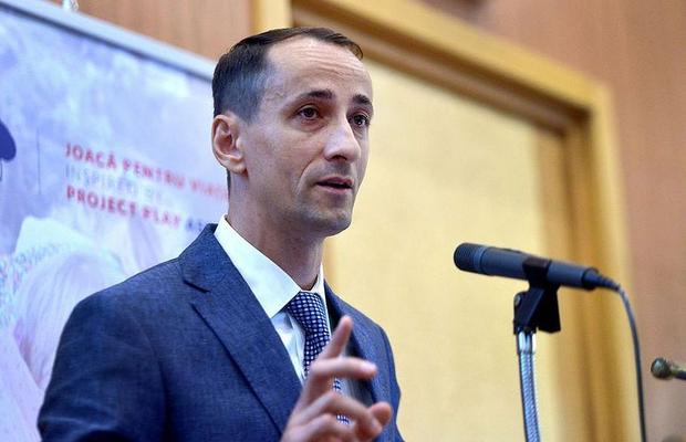 Mihai Covaliu îl taxează pe Eduard Novak: „Un singur lucru nu-i face cinste”