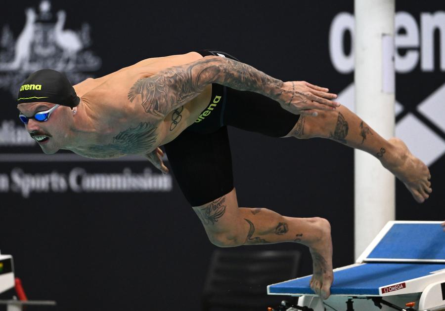 Kyle Chalmers lansându-se în cursa de 100 m liber FOTO Guliver/GettyImages David Popovici, provocat cu o lună înainte de Mondialele de la Fukuoka » Cine i-a depășit cel mai bun timp al sezonului