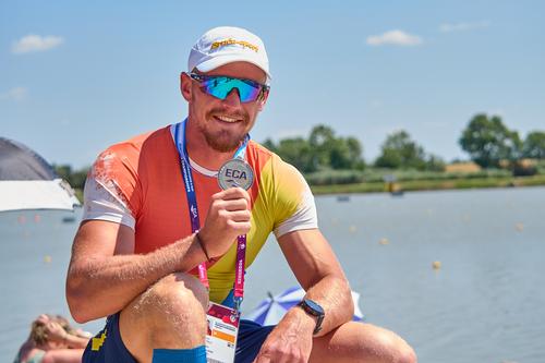 Cărălin Chirilă și medalai sa prețioasă FOTO Raed Krishan