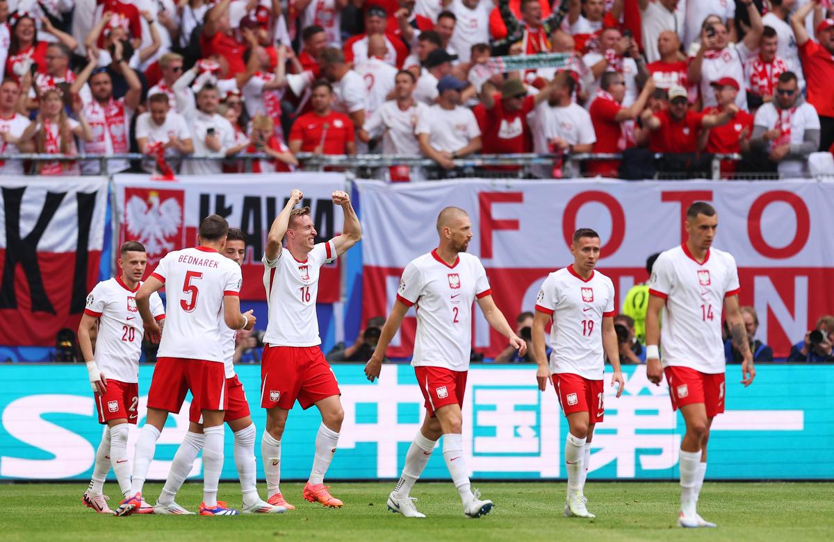 Austria rămâne cu șanse pentru optimile de finală » Selecționata lui Rangnick face instrucție cu Polonia