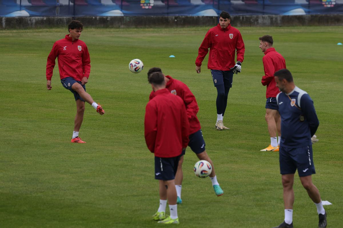 UEFA a interzis România pe terenul central din Bratislava » Motivul ciudat al deciziei luate