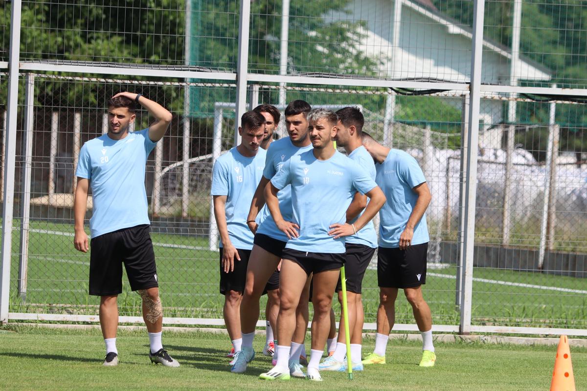 Claudiu Niculescu a sunat adunarea! CSM Slatina s-a reunit: lotul prezent, noutăți și absenți