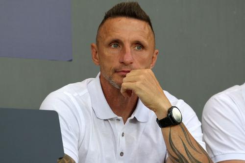 Pavel Šustr, în tribune, cu puțin timp înainte să treacă prin urgența medicală care i-a alarmat pe cehi / FOTO: Ionuț Iordache (Gazeta Sporturilor)