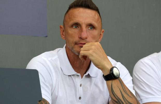 Greu de privit! Clipe teribile la Europeanul U21 » Aflat în tribune, selecționerul Cehiei s-a prăbușit din senin: „S-a agravat treptat”