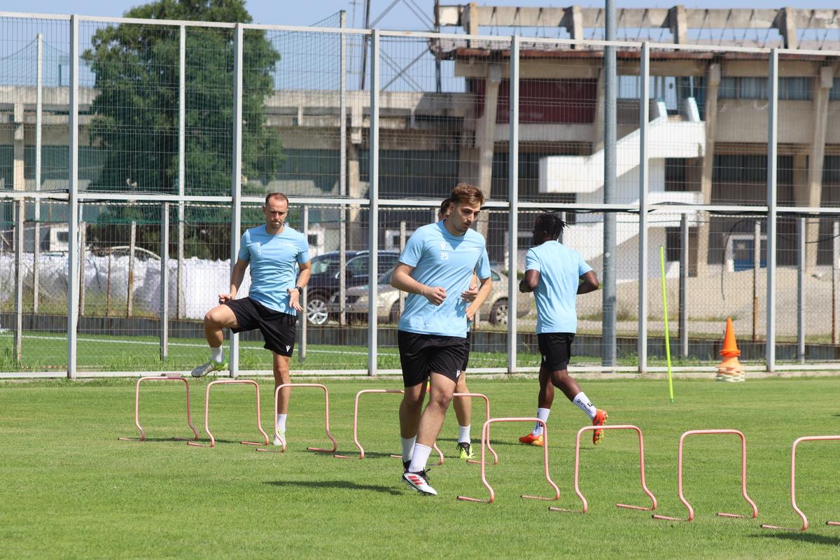 Claudiu Niculescu a sunat adunarea! CSM Slatina s-a reunit: lotul prezent, noutăți și absenți