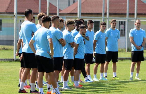 Claudiu Niculescu a sunat adunarea! CSM Slatina s-a reunit: lotul prezent, noutăți și absenți