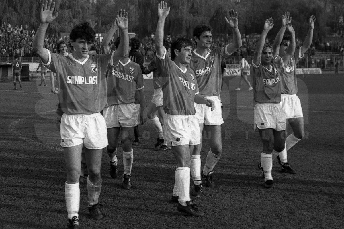 Cum au apărut marile echipe ale anilor '80 » Episodul 3: Dinamo, capodopera lui Il Luce - După Mondialul din Italia, aproape întreg lotul a fost vândut în străinătate!