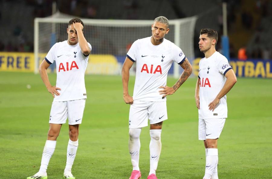 Sergio Reguillon (stânga), Richarlison (centru) și Manor Solomon (dreapta) / Foto: Imago Images Noul antrenor de la Tottenham, lăudat de elevii săi: „Are un ochi pentru detalii”