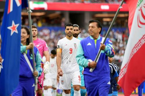 Căpitanul Mehdi Taremi (în prim plan) a fost purtătorul de cuvânt al frustrării iranienilor / Foto: Imago Images