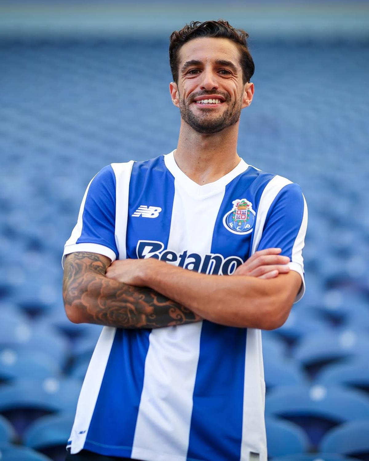 Tiago Ferreira a semnat cu Porto
