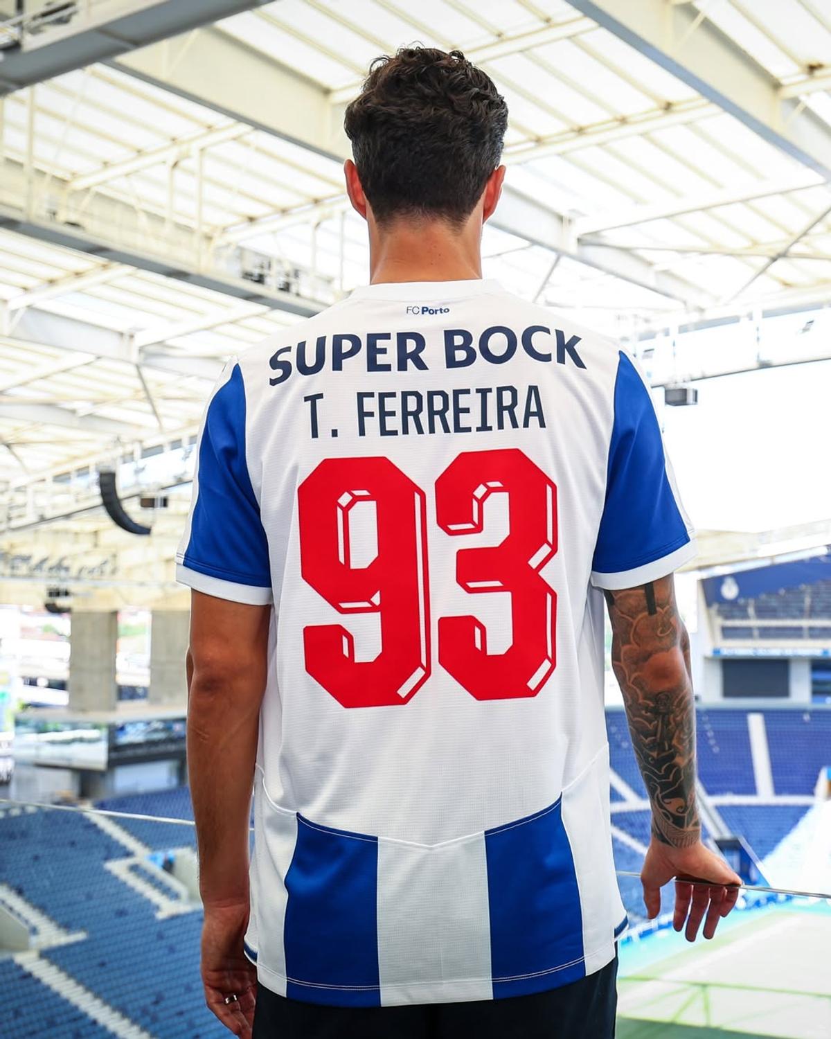 Tiago Ferreira a semnat cu Porto