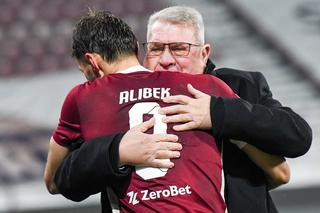 Trădarea verii în Superliga! Făcut praf de Varga, Alibek Aliev s-a răzbunat și a semnat tocmai cu rivala! Primele imagini în noul echipament
