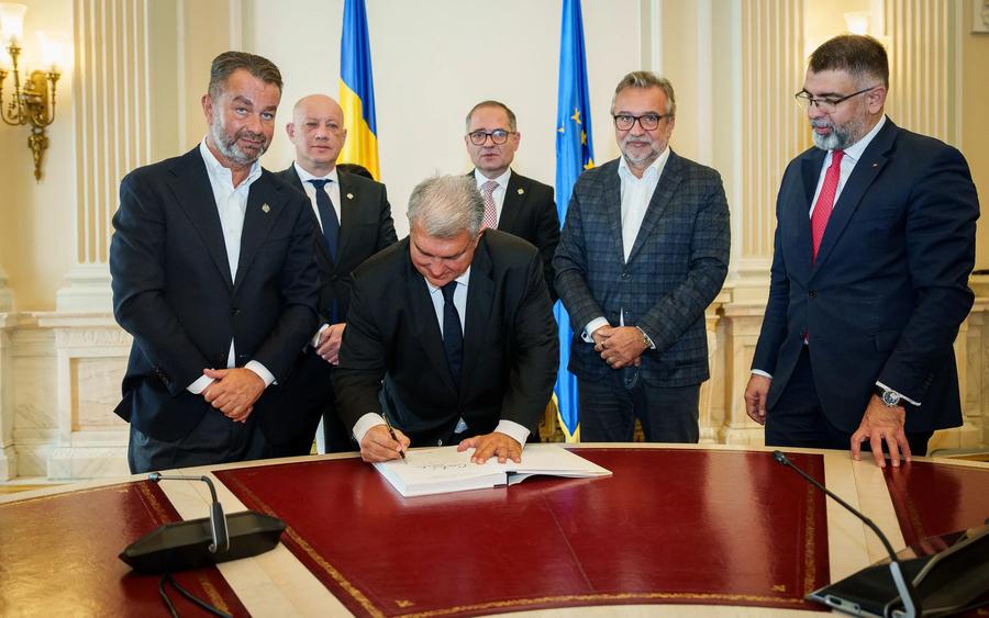 Barca Academy România, afacere de stat: șeful ANS, Bogdan Matei, și ex-premierul Marcel Ciolacu, „nașii” proiectului + Iată cât a costat avionul cu care a venit Joan Laporta la București!