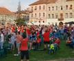 500 de suporteri au urmărit meciul UTA - Petrolul 1-1 în Piața Avram Iancu