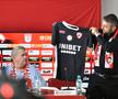 Prima conferință a lui Bonetti + prezentarea noilor echipamente ale lui Dinamo
