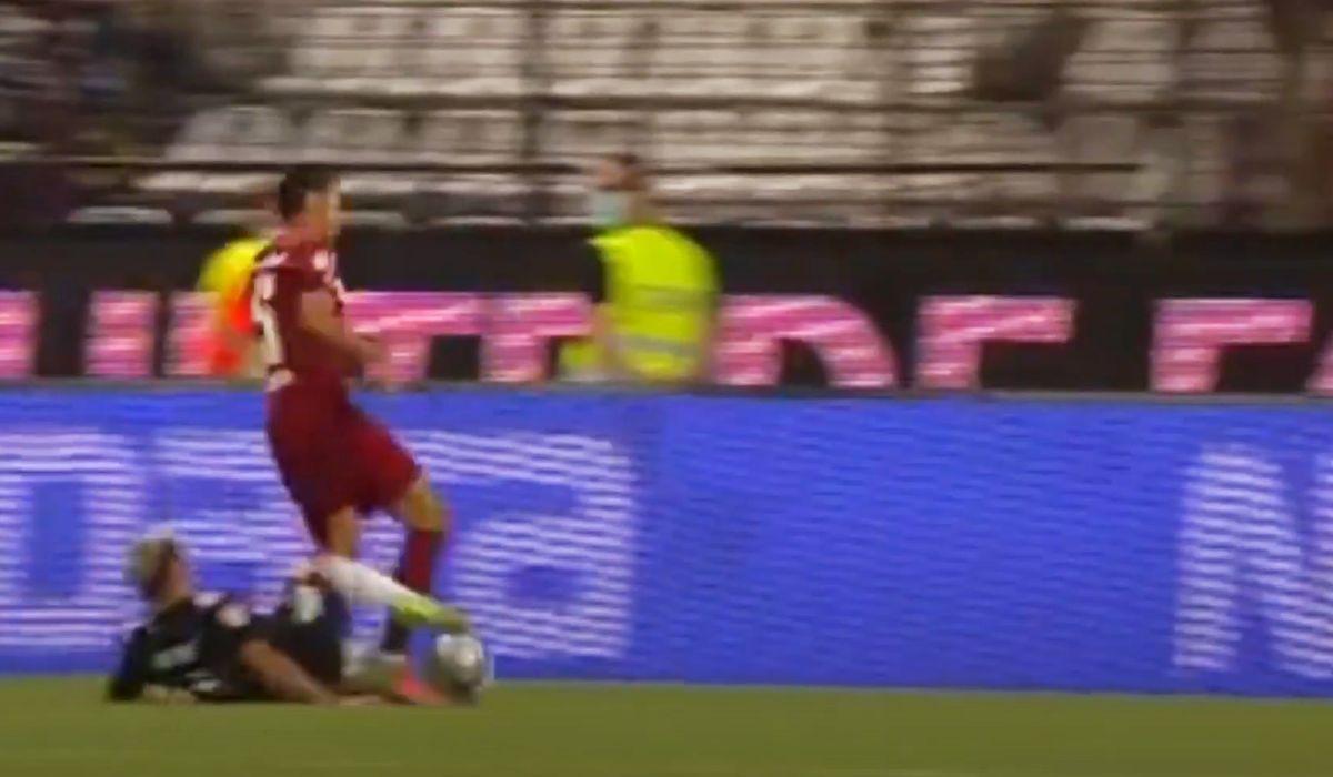 Radu Petrescu i-a enervat pe campionii de la CFR! Camora a cerut penalty la prima atingere din disputa cu FCU Craiova