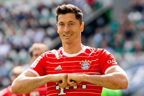 Robert Lewandowski, transfer istoric la Barcelona. Foto: Imago