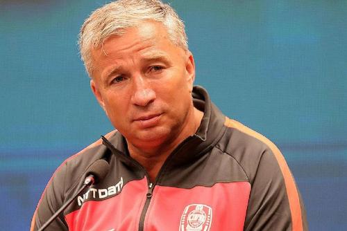 Dan Petrescu (54 de ani) nu s-a gândit nici clipă la despărțirea de CFR Cluj, în ciuda eliminării rușinoase din turul I preliminar al Ligii Campionilor, în fața armenilor de la Pyunik Erevan.
