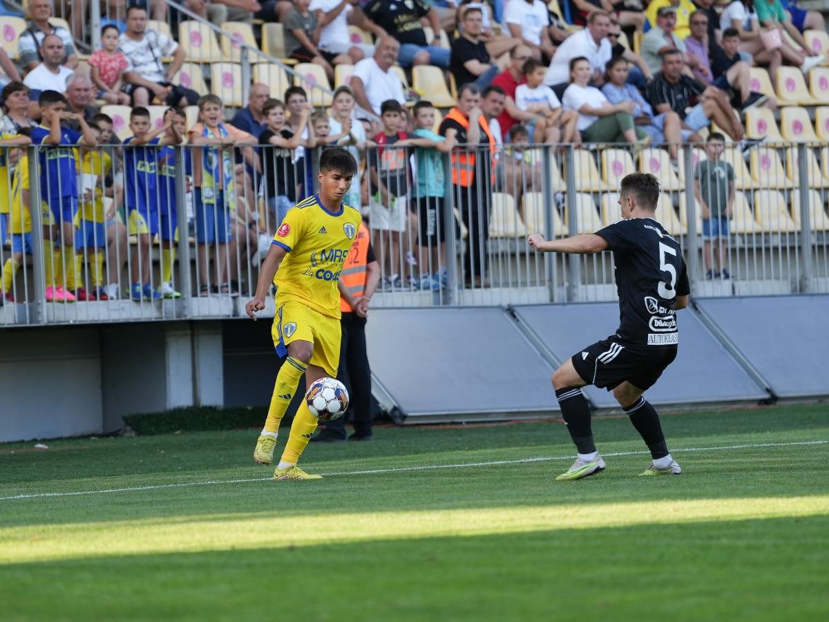 Petrolul - U Cluj