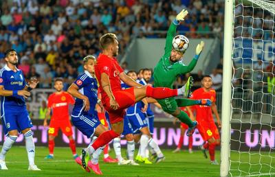 Începură în forță! FCSB nu i-a dat nicio șansă lui FCU Craiova la Târgu Jiu