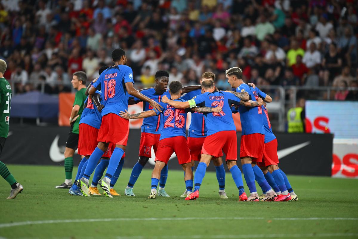 Primii bani de la UEFA! Ce sumă importantă și-a asigurat FCSB după calificarea în turul 2 din Champions League