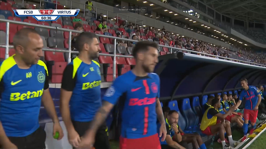 Alex Băluță și Marius Ștefănescu au fost schimbați după o oră de joc. Captură: Voyo FCSB, victorie lejeră în fața celor de la Virtus, 4-0 » Pentru campioana României, urmează Maccabi Tel Aviv, „regina” Israelului