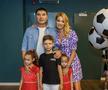 „Bine, dragă, dar biblioteca unde e?” » Cristi Borcea, dezvăluiri colosale: „I-am deschis seiful și era plin de sus până jos cu dolari”