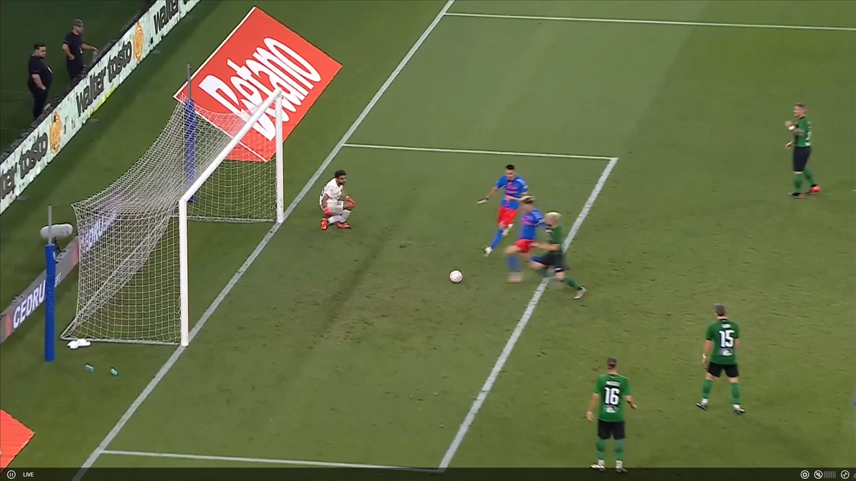 David Miculescu a marcat pentru 4-0 în FCSB - Virtus / 16.07.2024